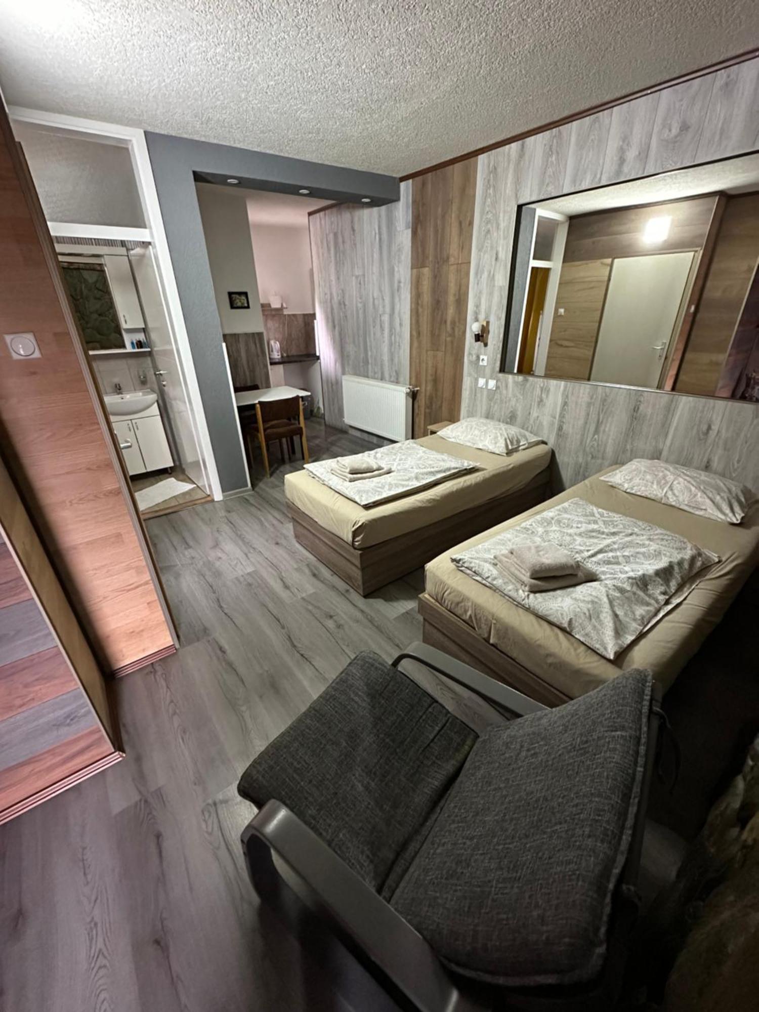 Apartments Park 2016 Surdulica Eksteriør bilde